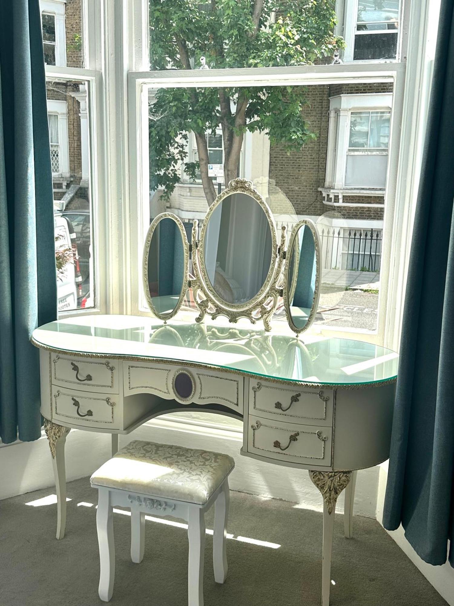 Apartamento Classically Elegant Designer